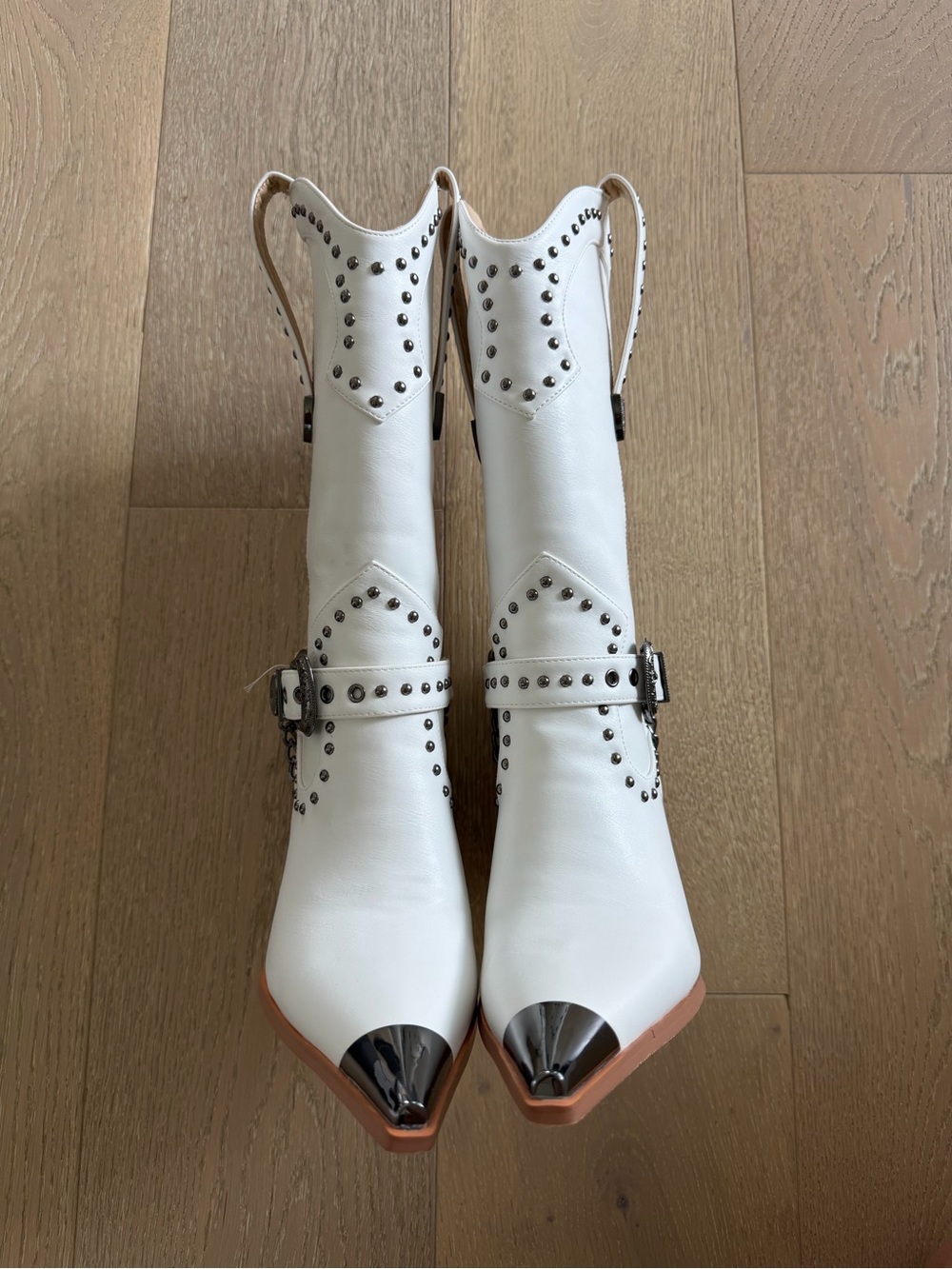 Azalea Wang OSBORN White Western Bootie Boots - Picture 16 of 16